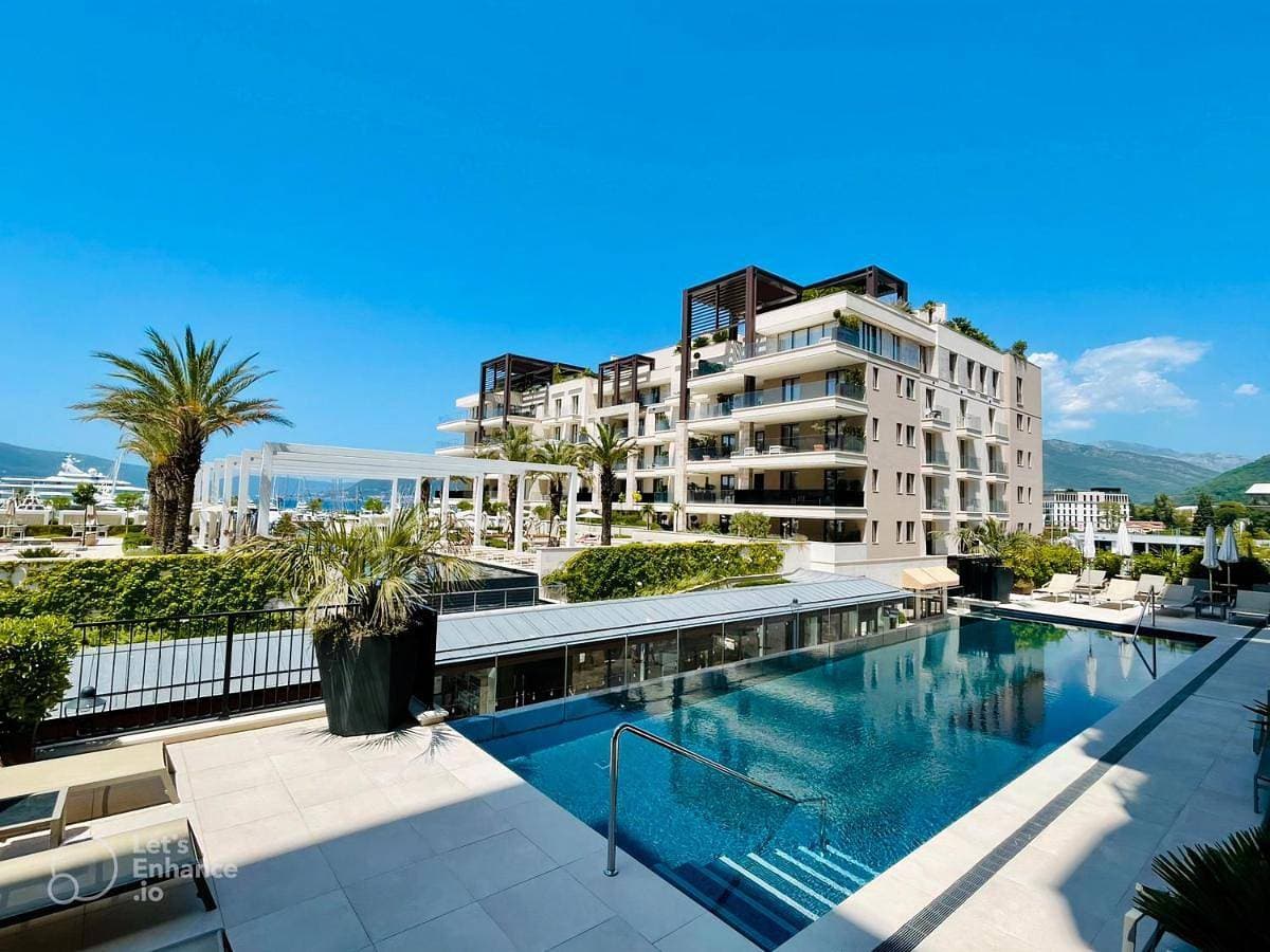 2 bedrooms Elena residence 1