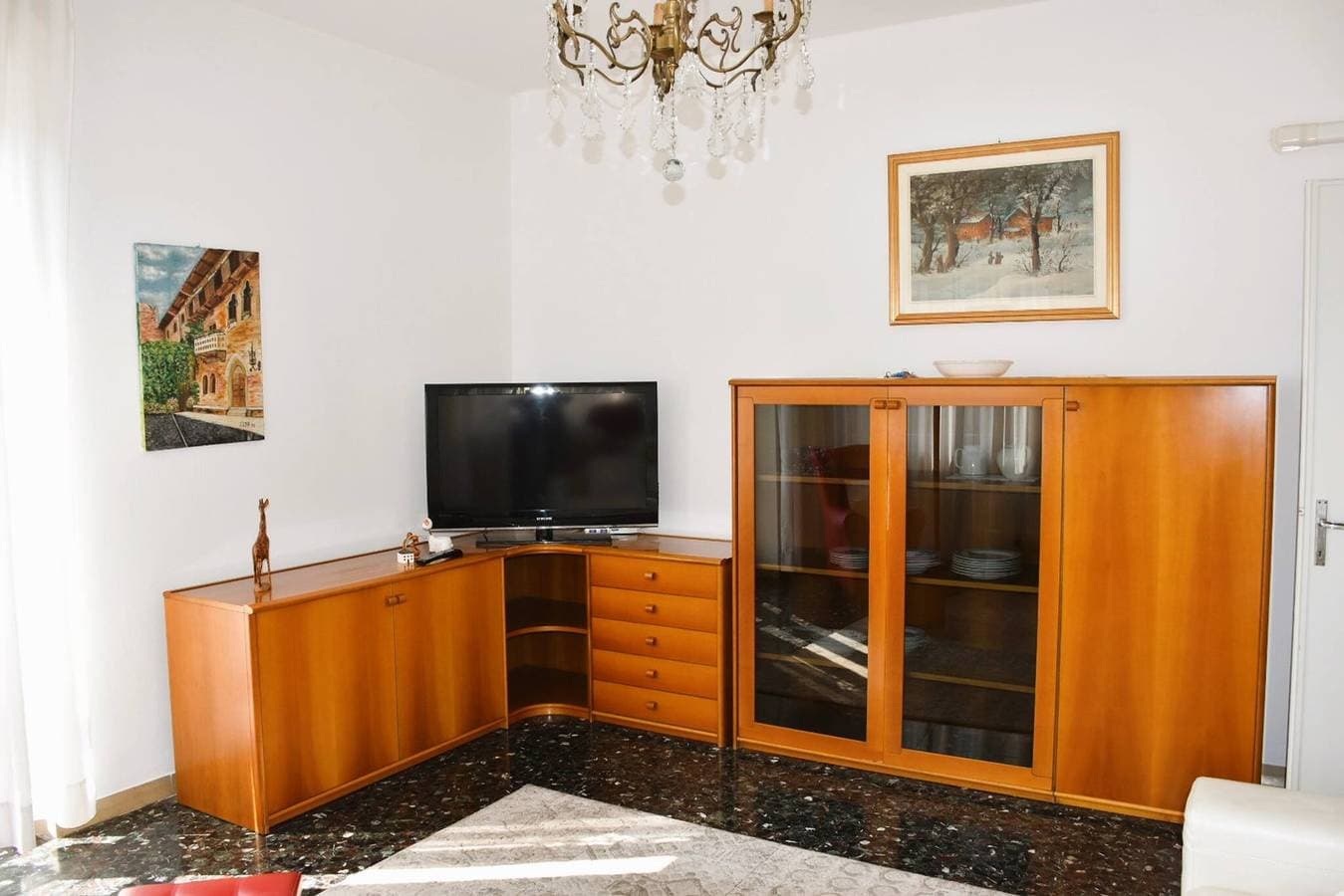 Foto 2 von 31: Casa Leopardi - Holiday Apartment in Garda