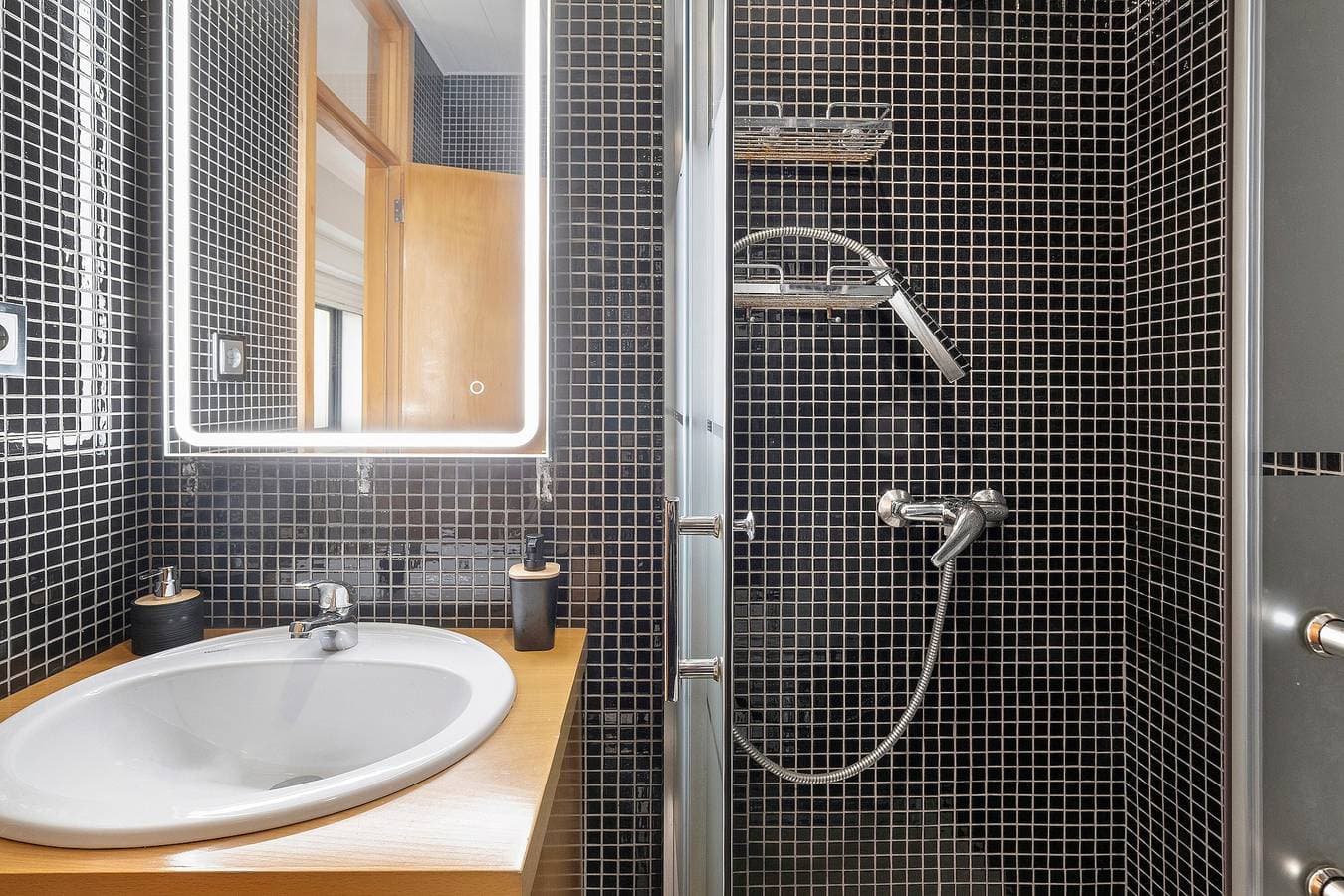 Foto 11 von 23: Annex-Schlafzimmer – Oporto Garden