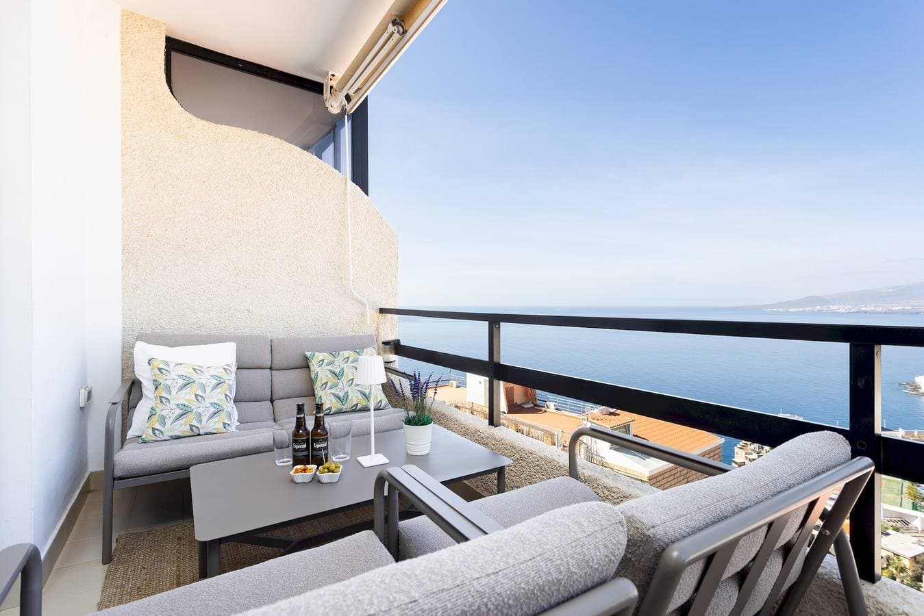 Foto 2 von 40: Ferienwohnung für 3 Personen mit Terrasse