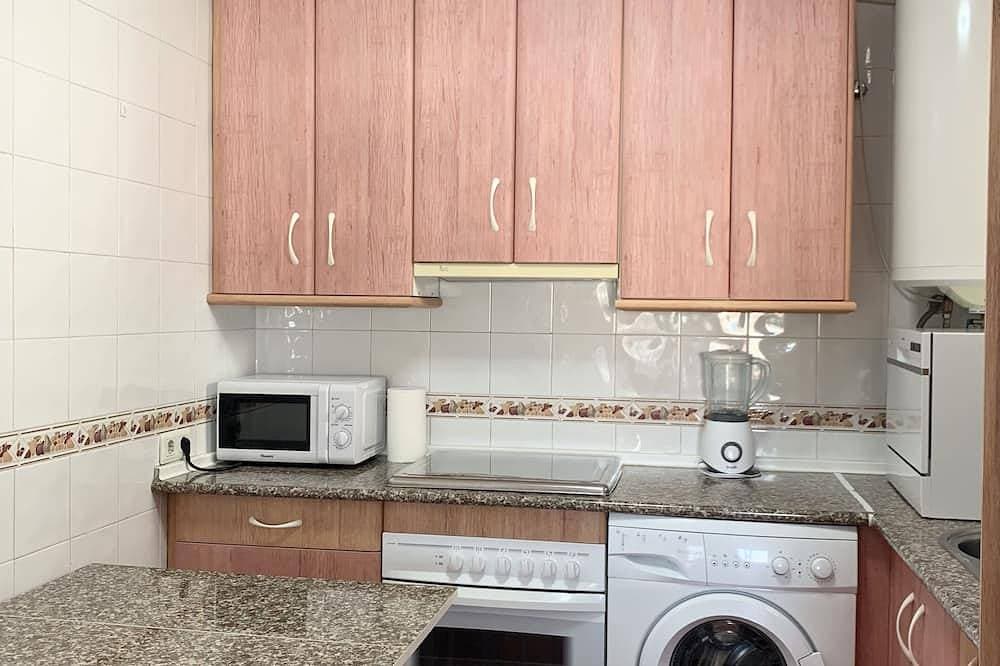 Foto 13 von 30: Sunny Torremolinos apartment, two bedrooms, 300 m from La Carihuela beach