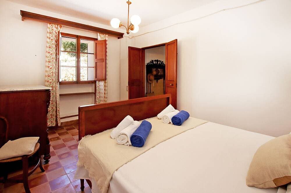 Foto 10 von 27: Sant Coste House, charming village house with pool and garden