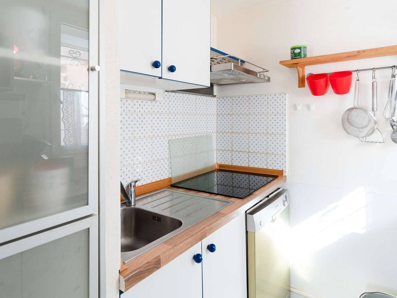 Foto 6 von 16: Klimatisiertes Studio-Maisonette mit Pool, WLAN und Parkplatz in ruhiger Lage