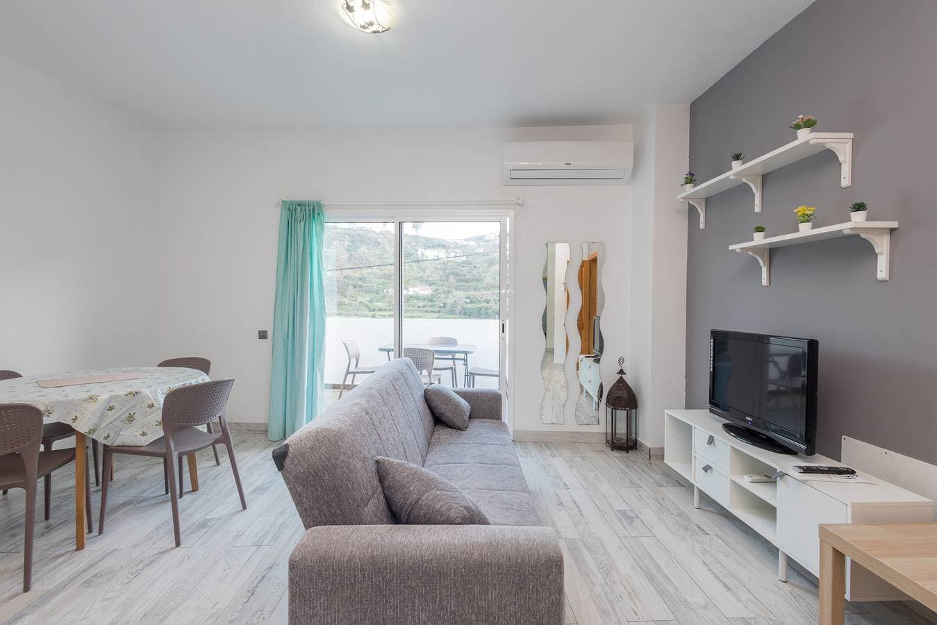 Balcón de la Mina Suites B 1