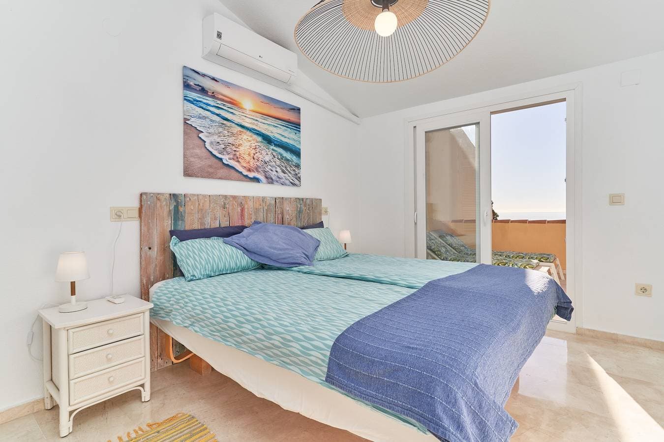 Foto 11 von 34: Ferienhaus "Ático Capela Vistas Al Mar" mit Meerblick, Gemeinschaftspool und WLAN