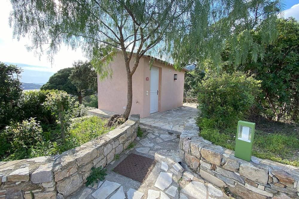 Foto 10 von 26: Großer Privatpool • Ruhige Oase für 2 • Gästehäuschen optional • Côte d’Azur