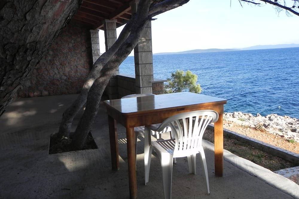 Foto 12 von 14: 2-Zimmer-Ferienwohnung am Strand Sveta Nedilja, Hvar