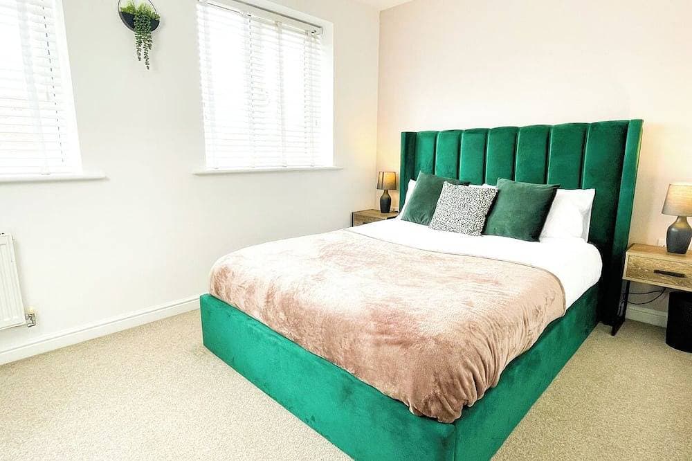 Foto 11 von 26: Emerald House -3 bed - Free Parking