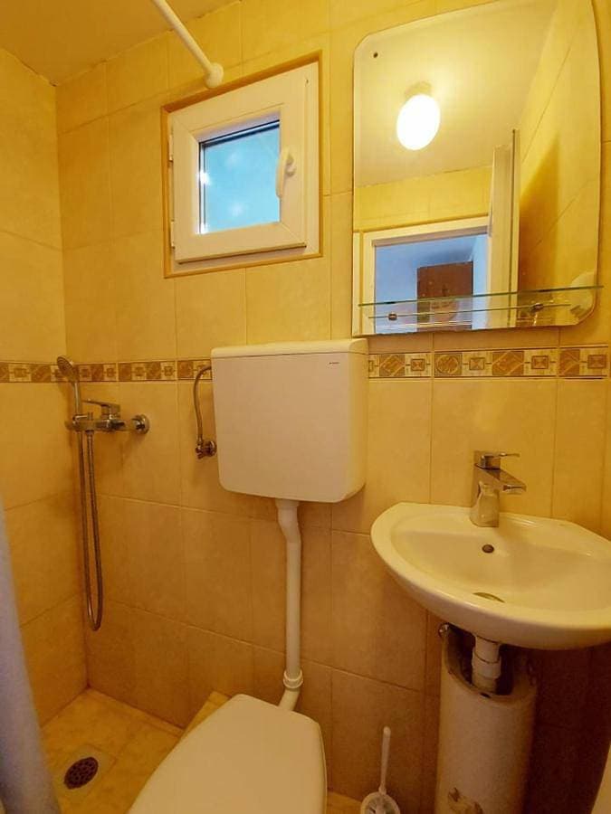 Foto 4 von 9: One-Bedroom Apartment
