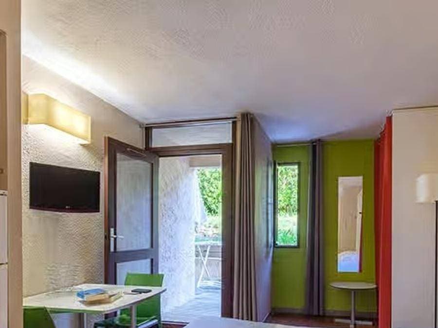 Foto 11 von 21: Club Belambra Les Terrasses de St Paul-de-Vence - Studio 2 personen - Essentiel Studio für 2 Personen mit Terrasse (*)