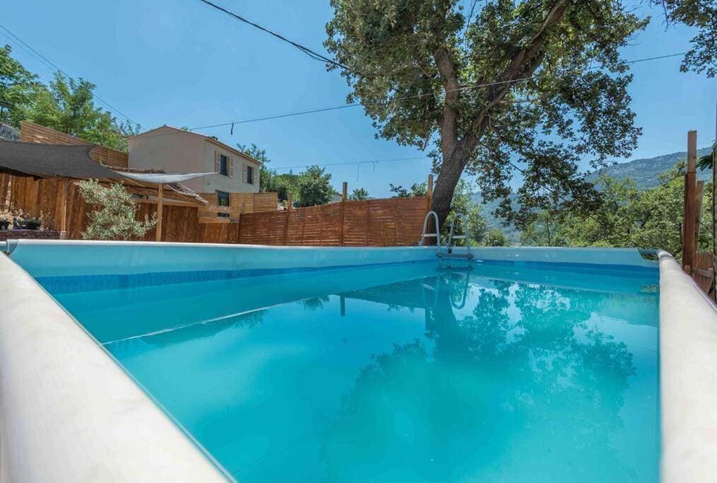 Foto 4 von 20: Apartment with Pool View