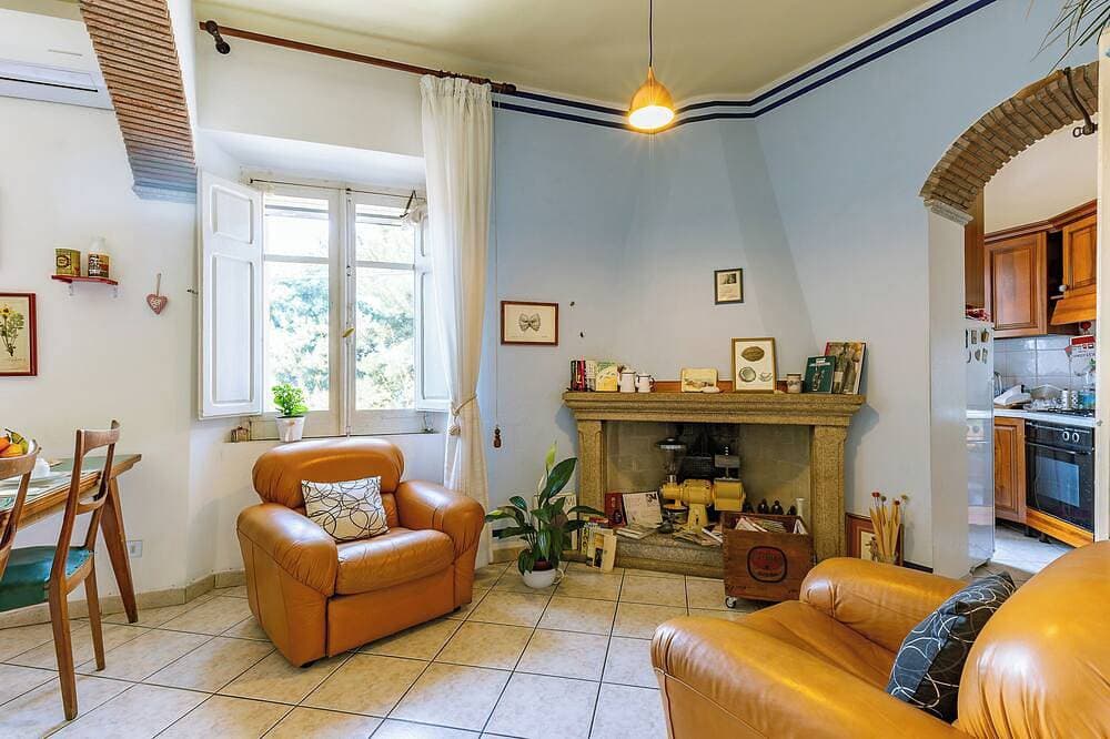 Foto 6 von 30: Cozy vintage B&B & Art Studio, with watercolor courses available!