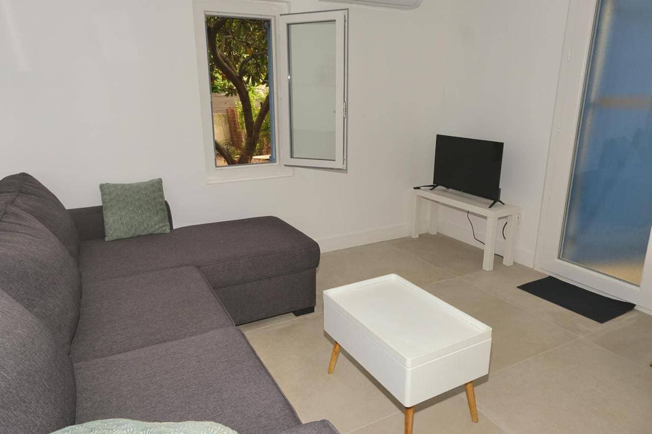 Foto 5 von 15: One-Bedroom Apartment