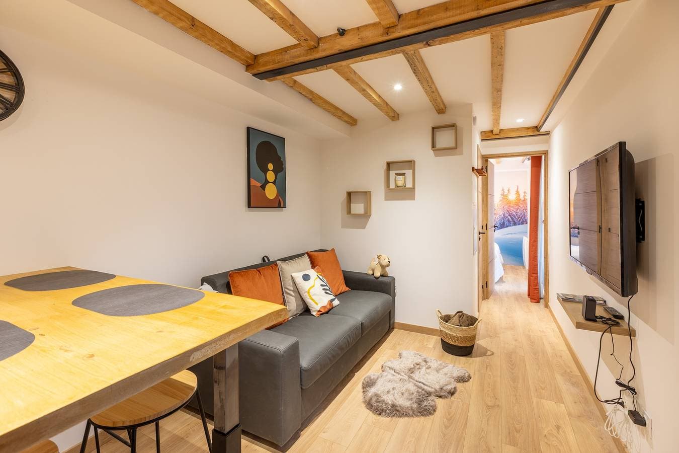 Foto 2 von 11: Ferienwohnung für 4 Personen mit Terrasse