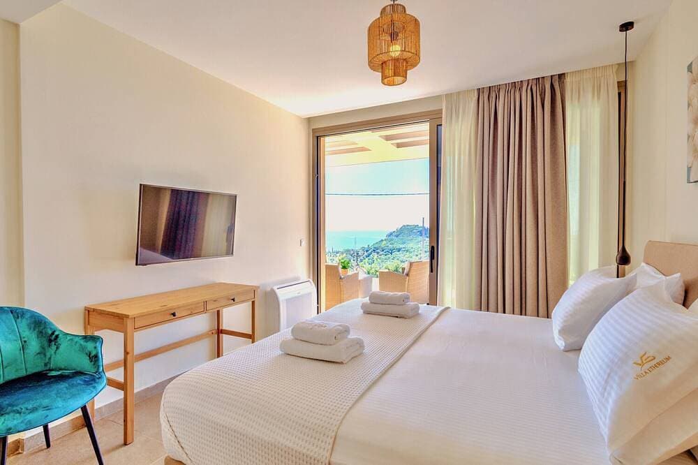 Foto 3 von 30: Afionas Aethereum Luxury Villa Concept