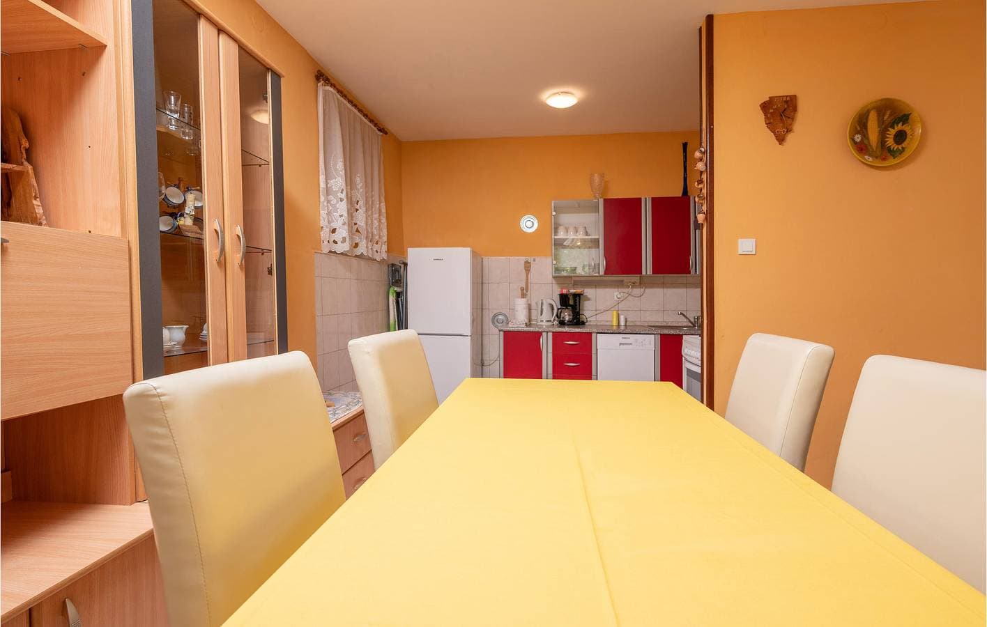 Foto 11 von 23: Gemütlich, 2,5 km von der Küste entfernt – moderne Wohnung mit Terrasse und kostenlosen Parkplätzen