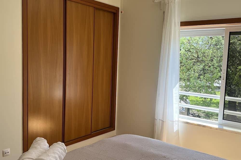 Foto 4 von 30: Cozy holiday 3 bed apartment - 5 minute drive to beach!