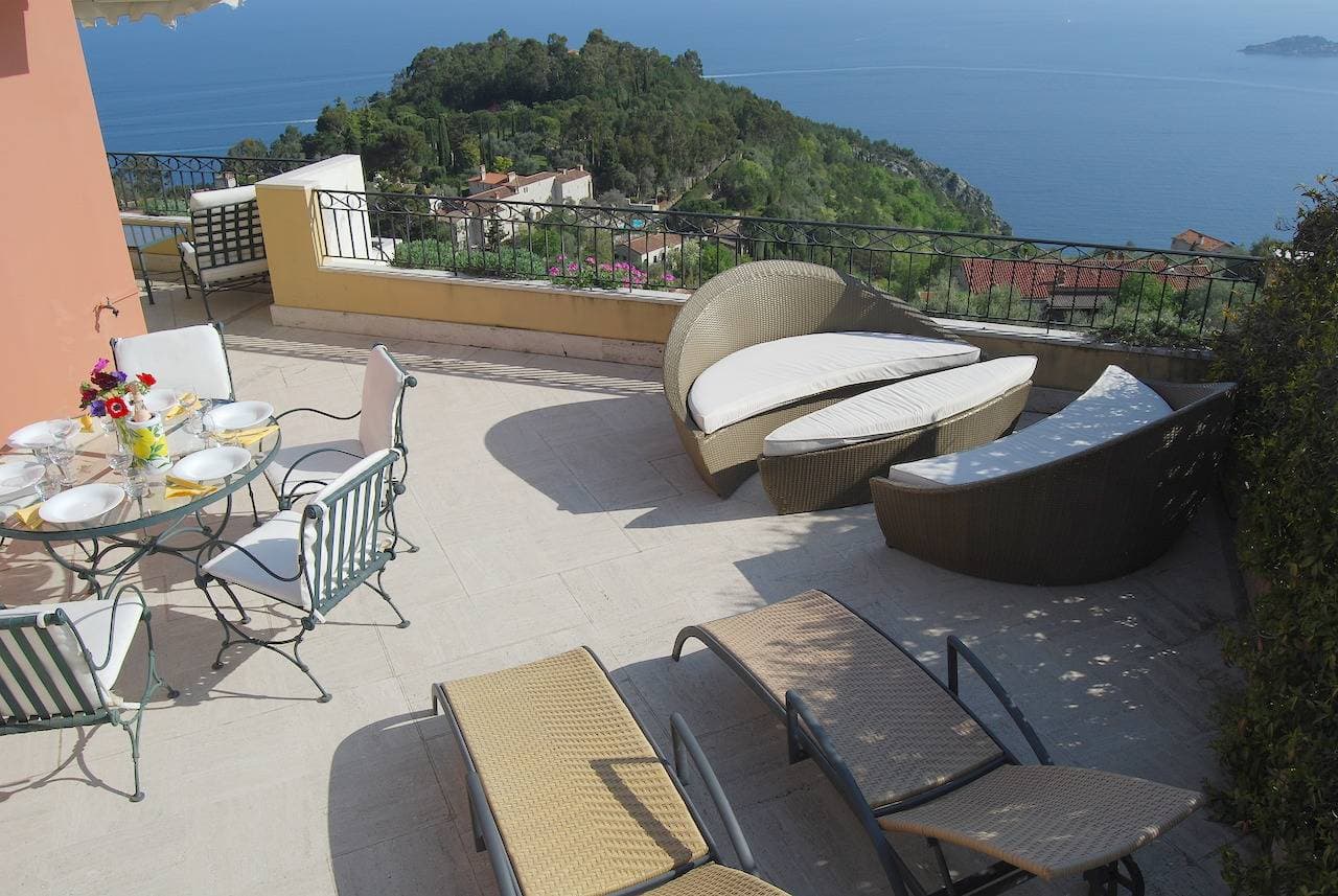 Foto 5 von 29: Atemberaubendes Penthouse mit Panoramablick auf Eze Village und die französische Riviera