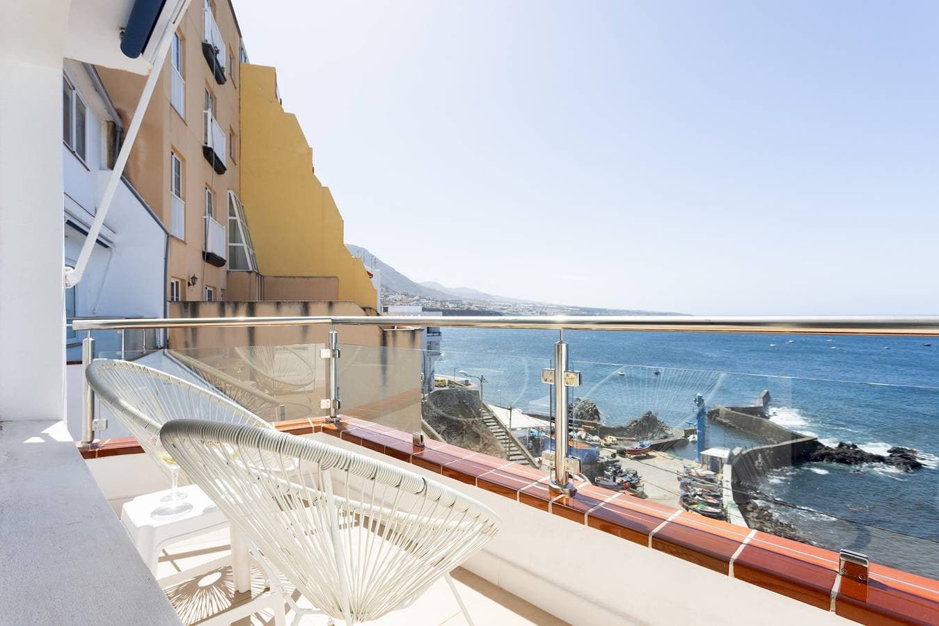 Foto 7 von 26: Ferienwohnung für 4 Personen mit Terrasse