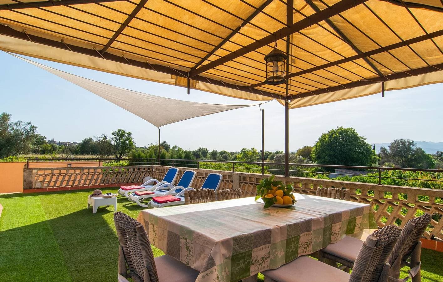 Foto 8 von 45: Jornets Oasis Wohnung mit Pool & Grill