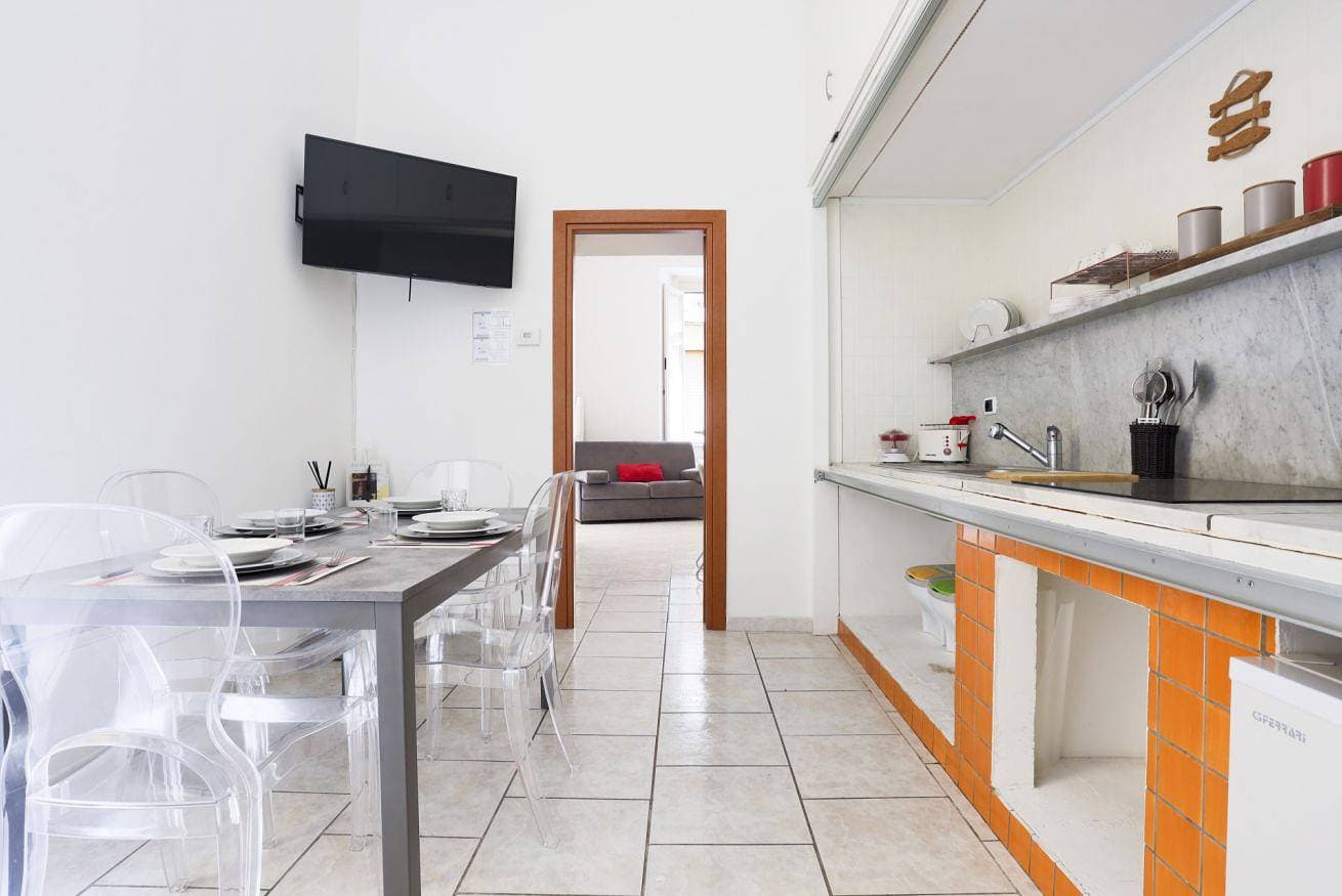 Foto 8 von 24: Ferienwohnung für 2 Personen mit Balkon/Terrasse