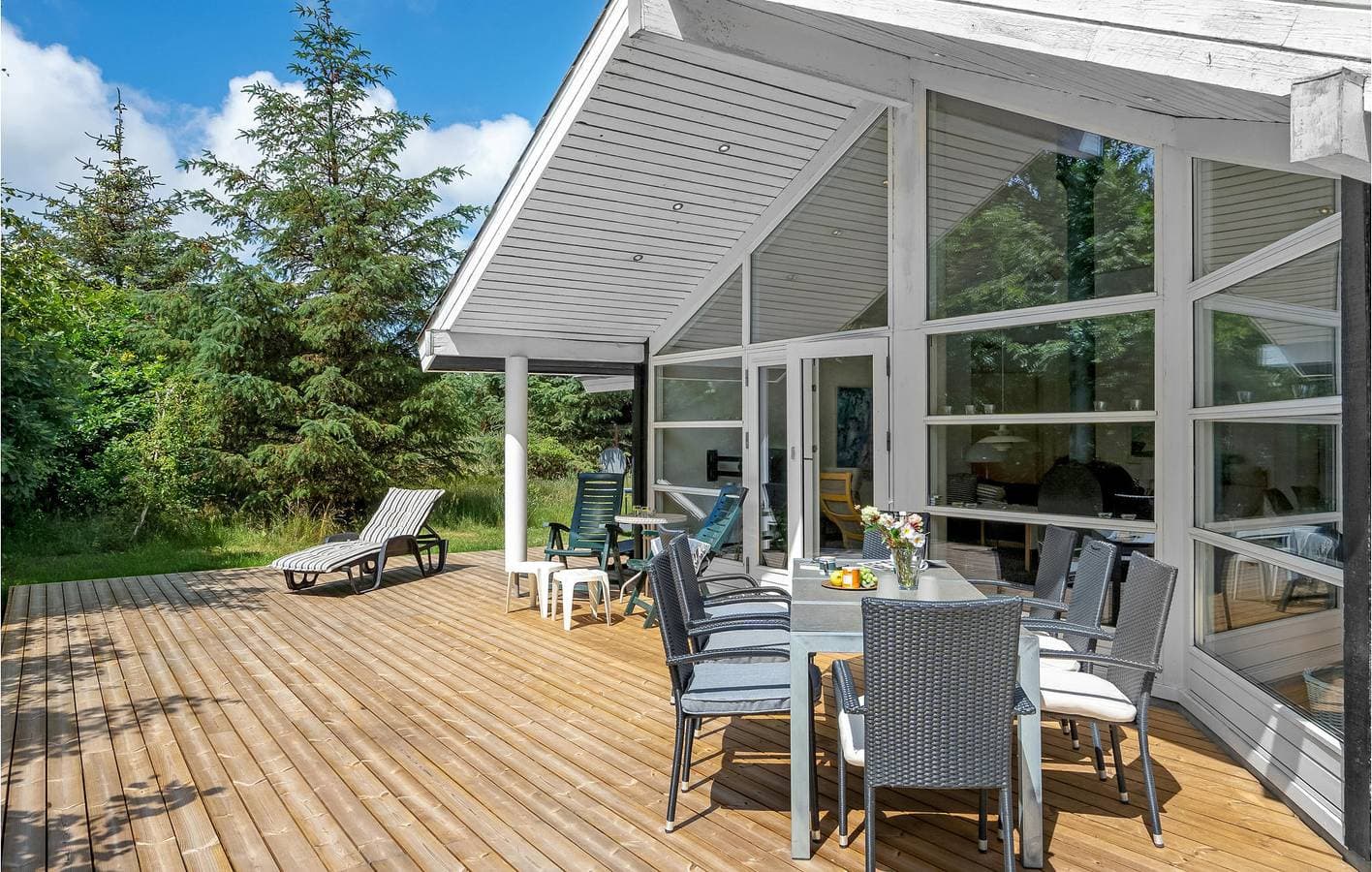Foto 9 von 33: Ferienhaus für 6 Personen mit Terrasse