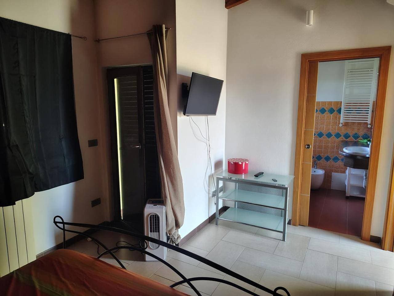 Foto 9 von 17: Two-Bedroom Apartment with Garden View