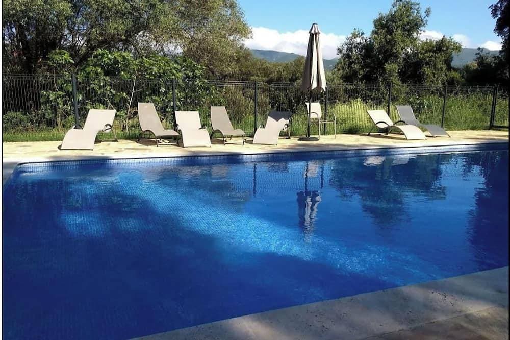Ruhiges Ferienhaus mit Pool – Résidence Kallisté, Filitosa (Südkorsika) 1