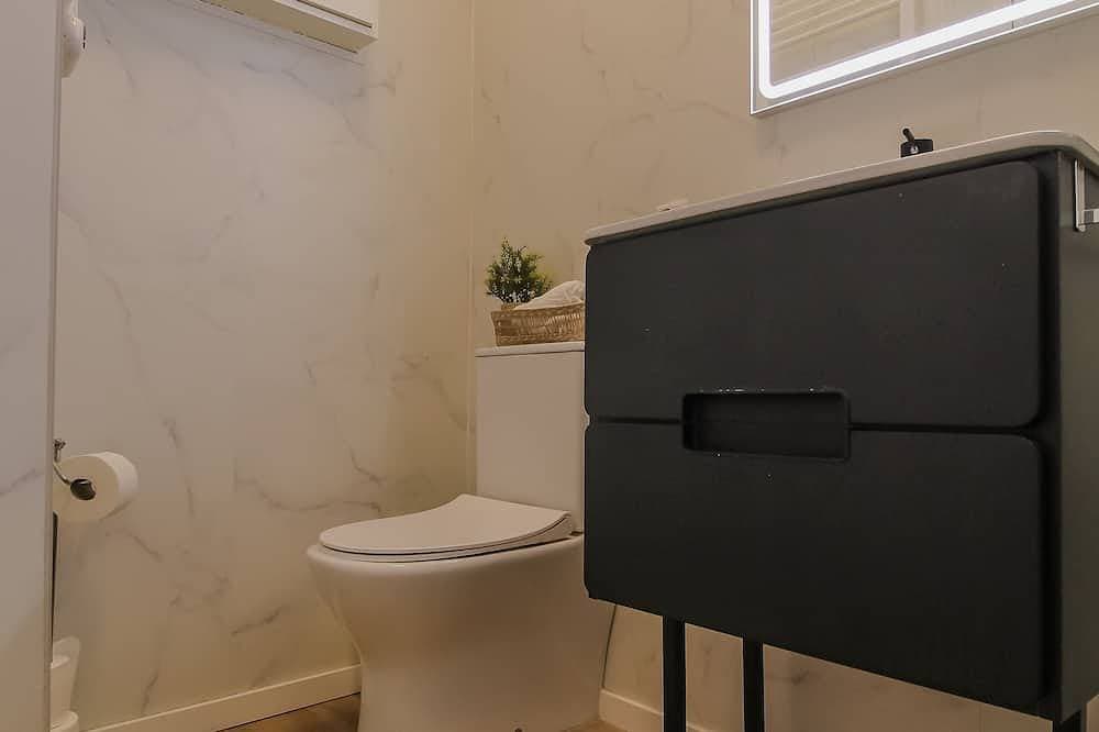 Foto 8 von 22: Cozy and Charming Apartment in the Heart of Porto with Balcony for 4 people