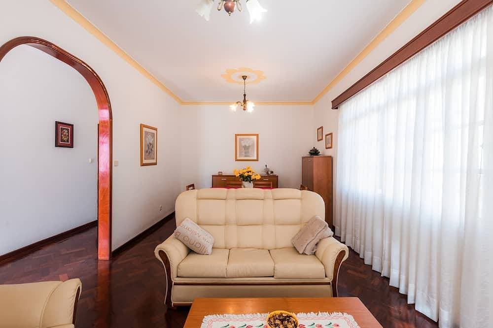 Foto 13 von 30: Ferienhaus / Villa - Arco da Calheta