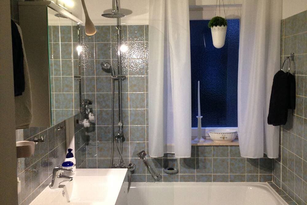 Foto 4 von 22: Sehr ruhige see- und zentrumsnahe Wohnung