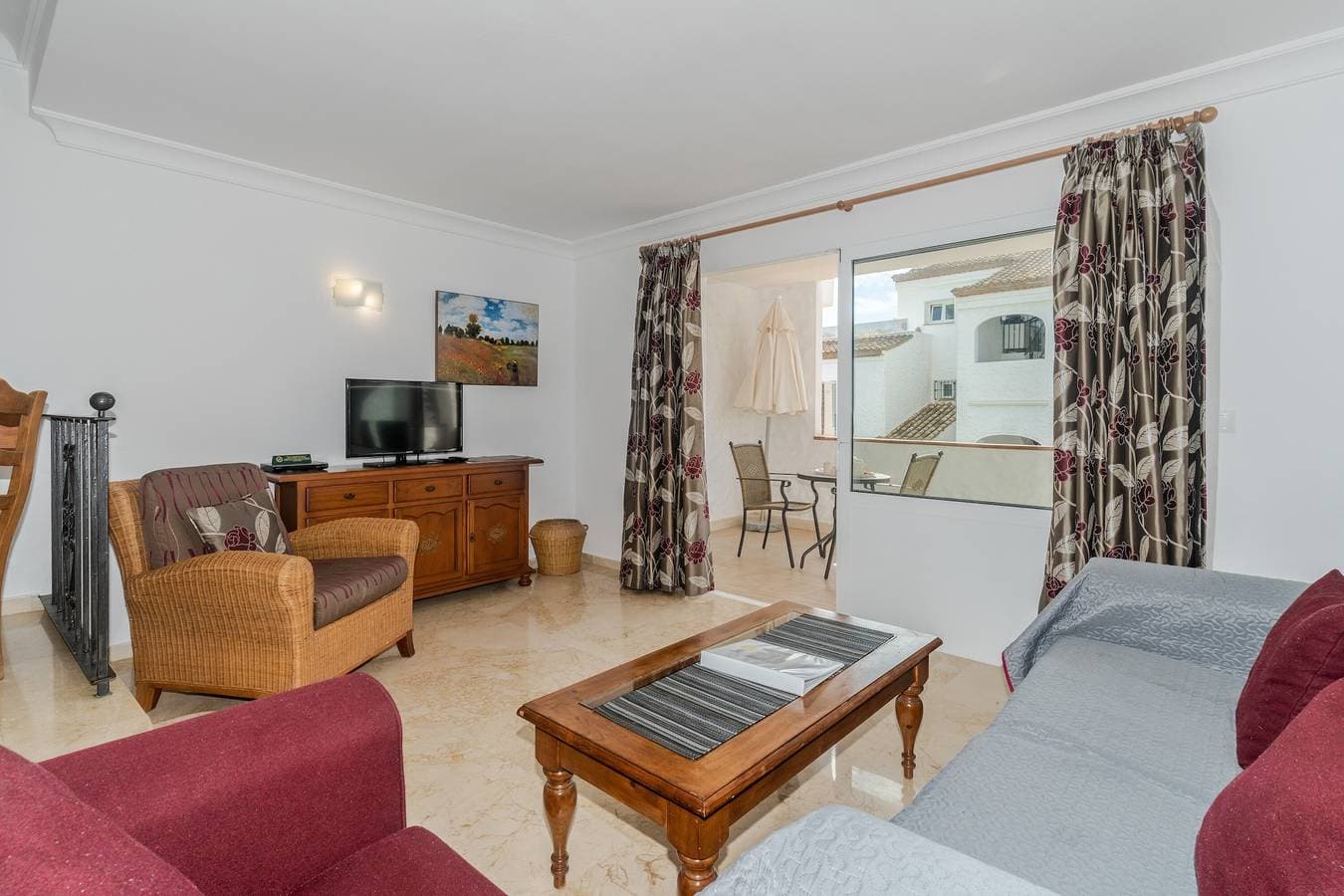 Foto 12 von 26: Ferienwohnung '3B Virgo' mit Pool, privater Terrasse und WLAN