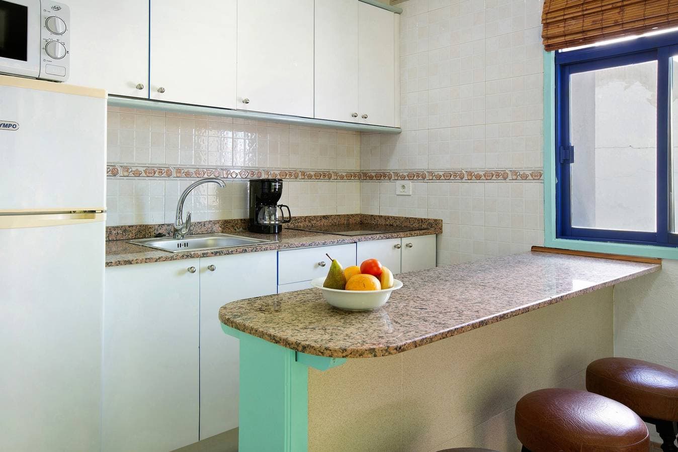 Foto 6 von 20: Apartamento Mirra – Strandblick