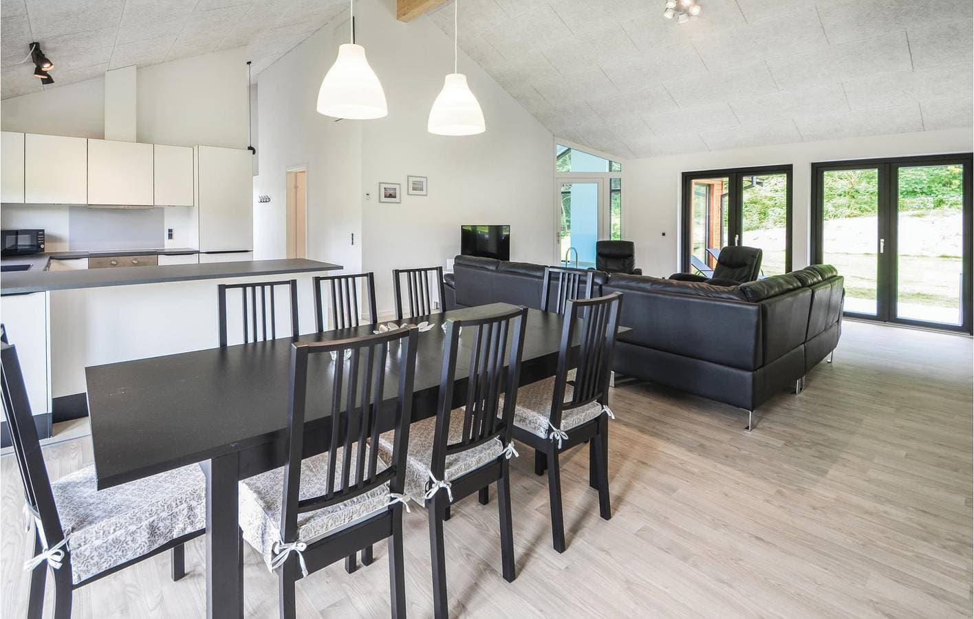 Foto 9 von 29: Ferienhaus für 8 Personen mit Garten