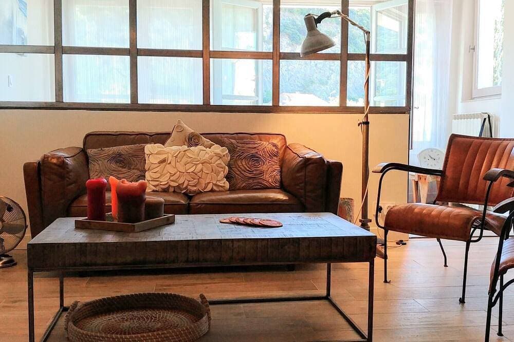 Foto 6 von 25: Loft-Apartment-Eigenes Badezimmer-Superior-Bergblick