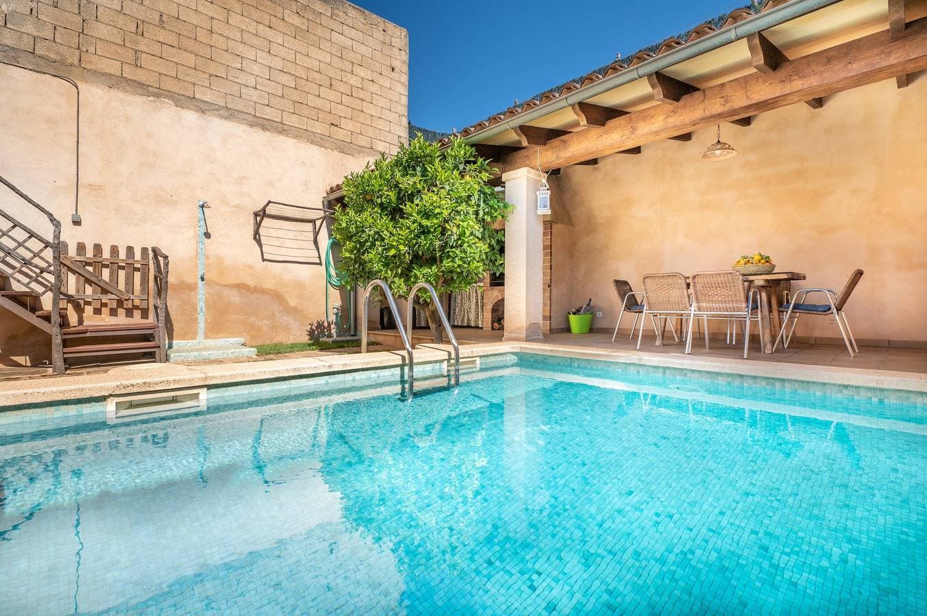 Foto 3 von 25: Ferienhaus 'Villa Caldentey' mit Pool und WLAN