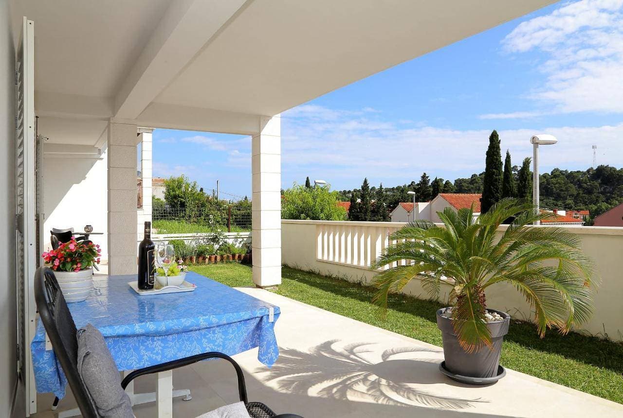 Apartmani Krmek 1