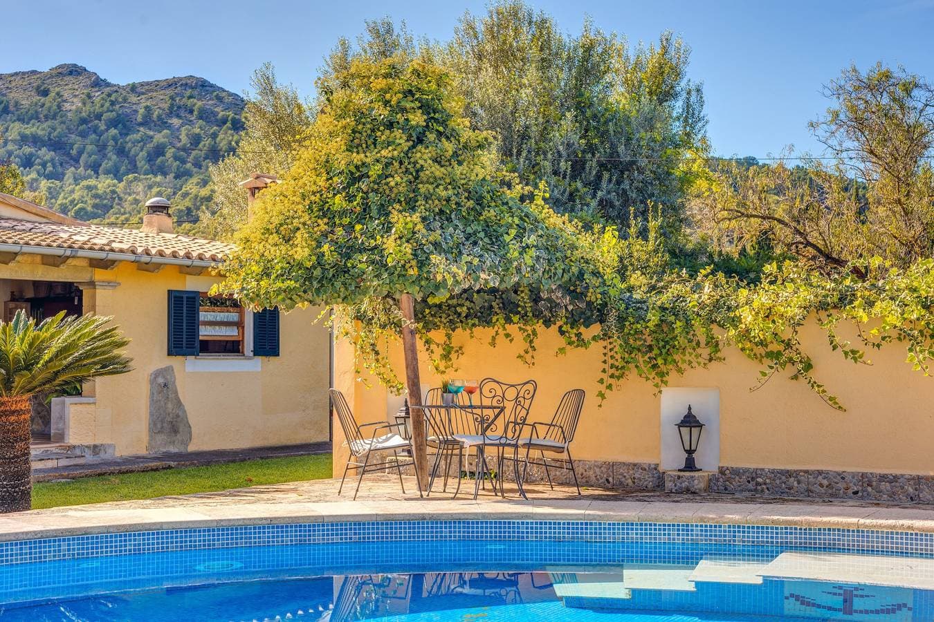 Foto 2 von 25: Finca "La Sort Llarga" mit Bergblick, Pool, A/C, WLAN, Terrasse & Garten; Haustierfreundlich