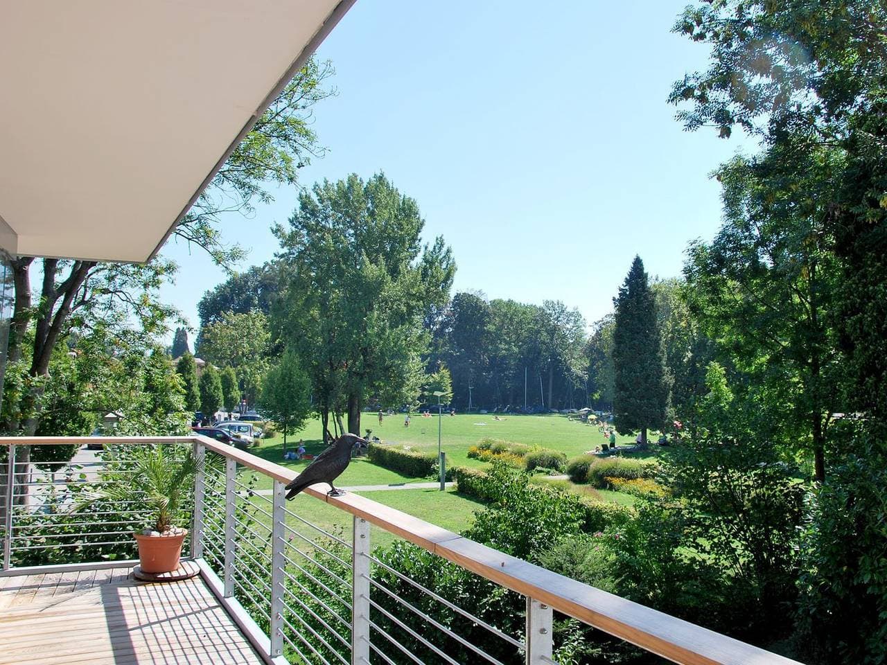 Foto 8 von 21: Ferienwohnung Am Landesteg - Maisonette mit 2 Balkonen exklusiv und am See