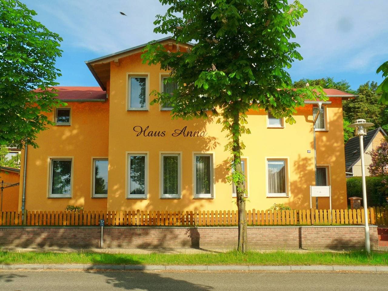 Kleine, frisch renovierte Zwei-Zimmerwohnung 1