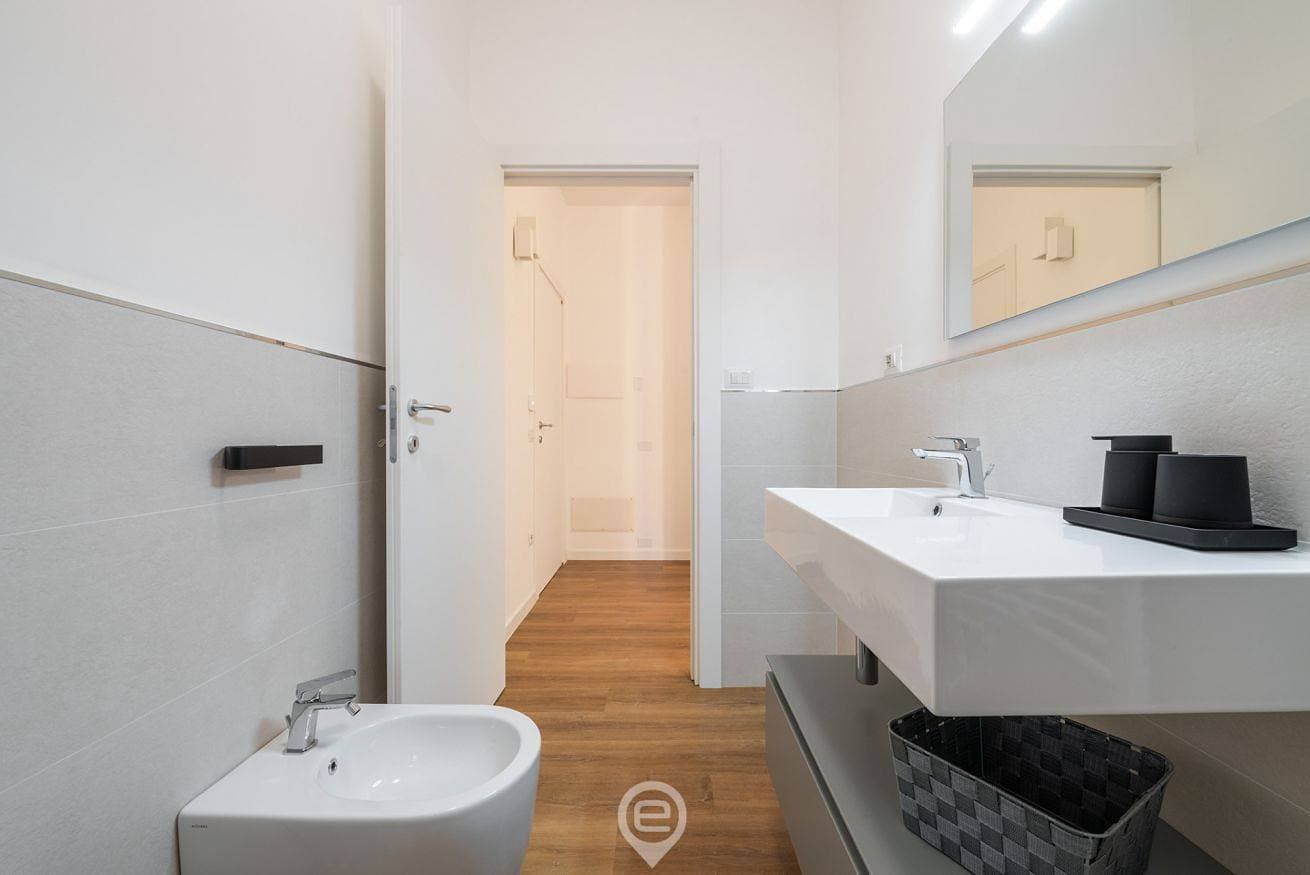 Foto 12 von 17: Ferienwohnung für 2 Personen mit Balkon/Terrasse