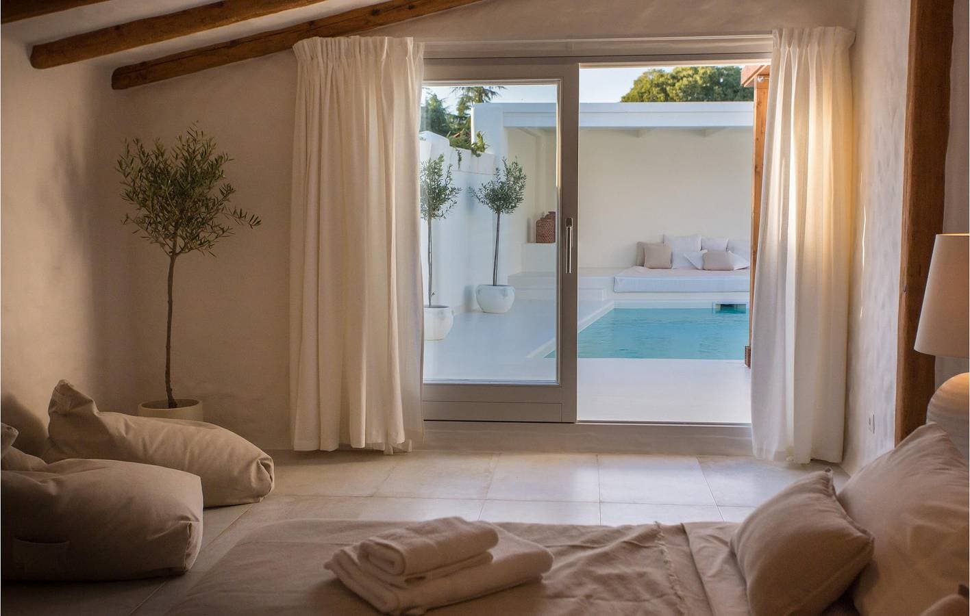 Foto 13 von 24: Gemütliche 2-Zimmer-Wohnung mit Pool, WLAN und Terrasse in Kadumi