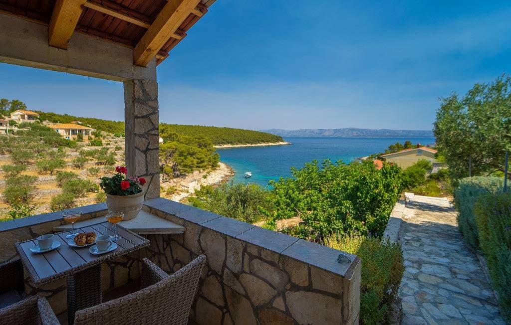House  Vinka by Villas Guide 1