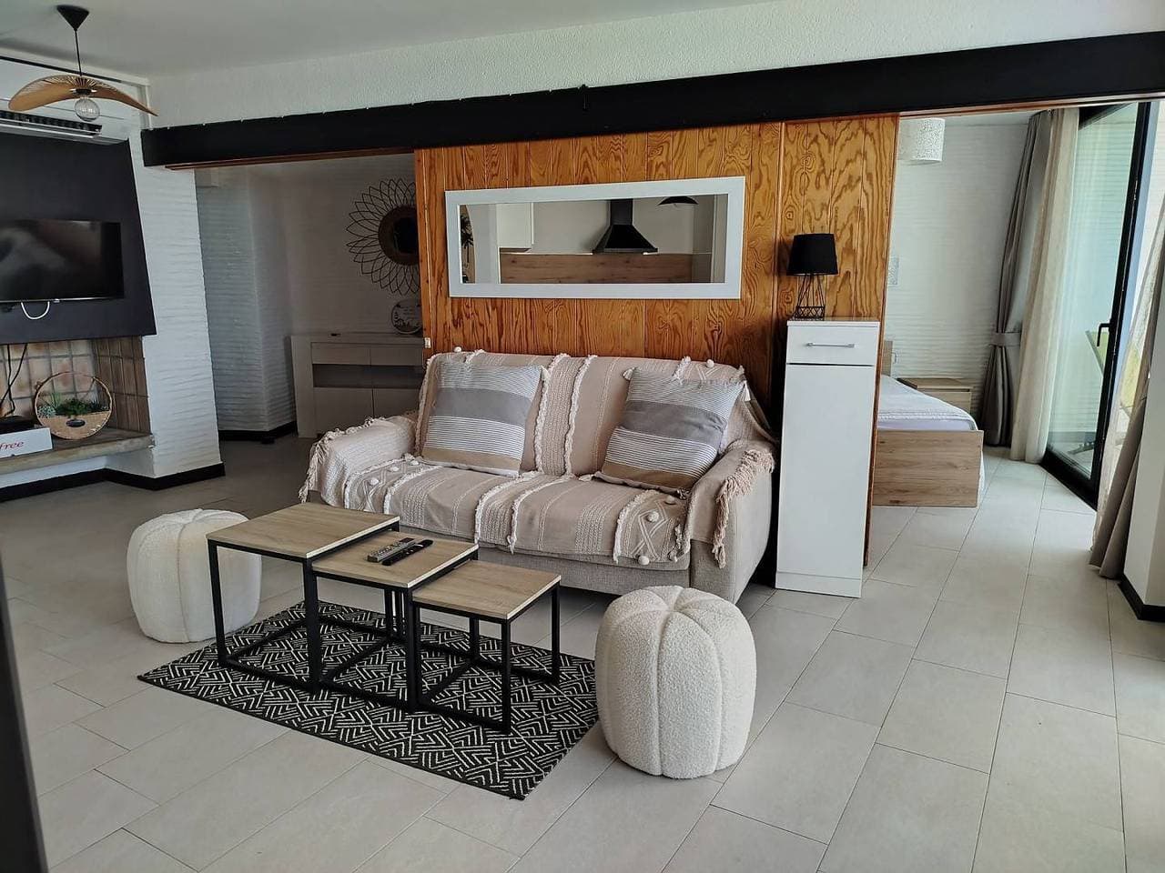 Foto 9 von 42: Ferienwohnung für 6 Personen mit Terrasse