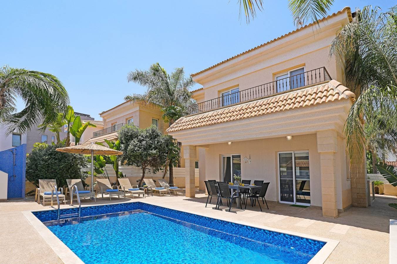 Foto 7 von 46: Villa für 7 Personen mit Garten