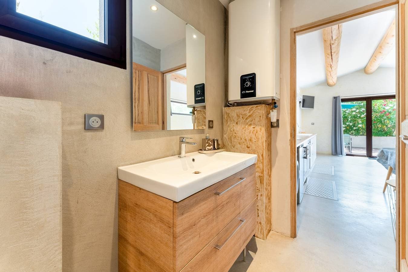 Foto 12 von 25: Landhaus 'Saumane, Petite Bergerie' mit privatem Pool, Wi-Fi und Klimaanlage
