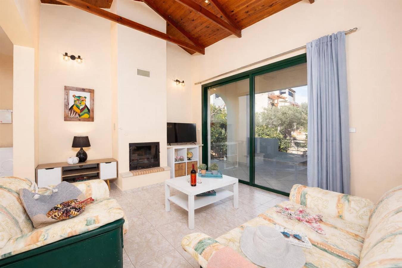 Foto 8 von 21: Villa für 6 Personen mit Terrasse