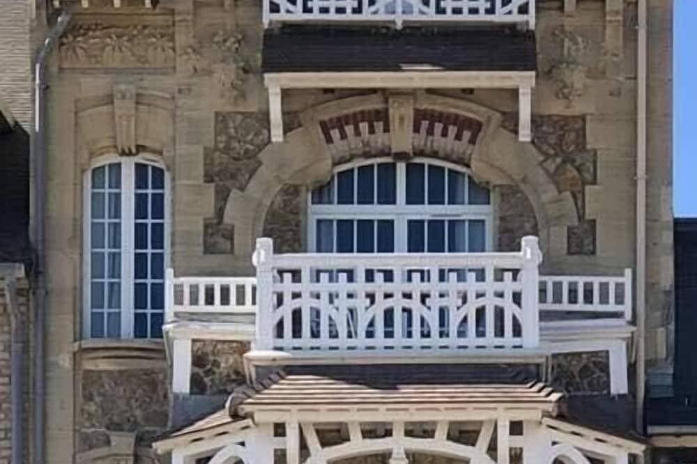 3. Etage<br>Mit Blick auf das Meer<br>Villa La Loggia<br>1901 1