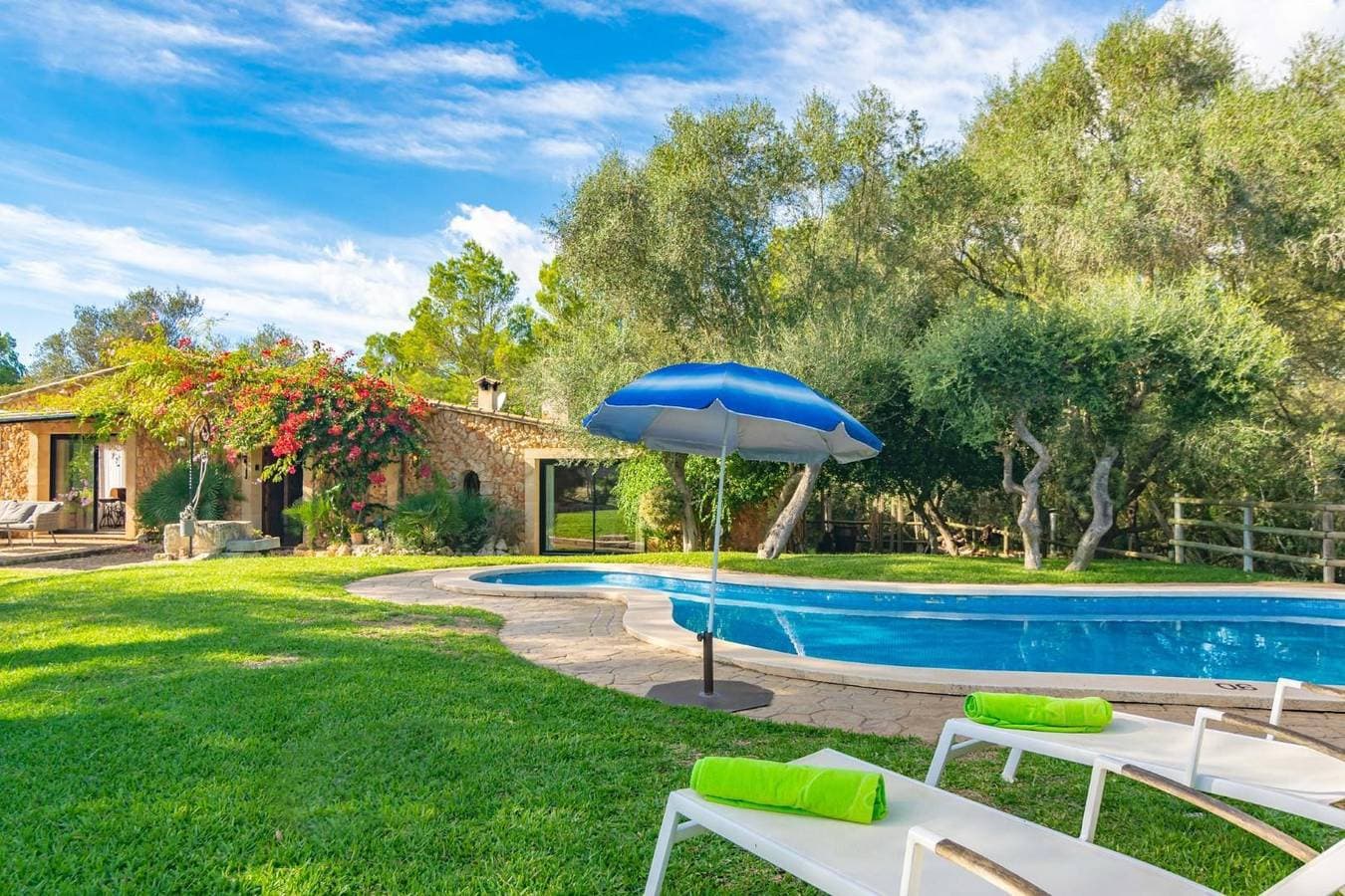 Foto 2 von 35: Garriga D'Alcudiola - Fantastische Finca in Santa Margalida mit privatem Pool und kostenlosem W-Lan.