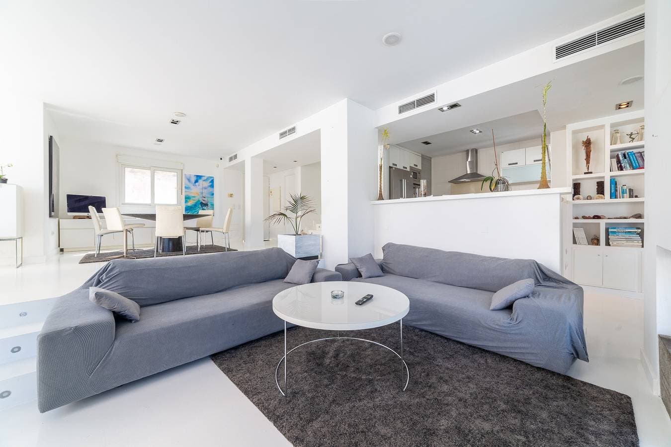 Foto 8 von 42: Villa 'Lux' mit Meerblick, WLAN und Klimaanlage